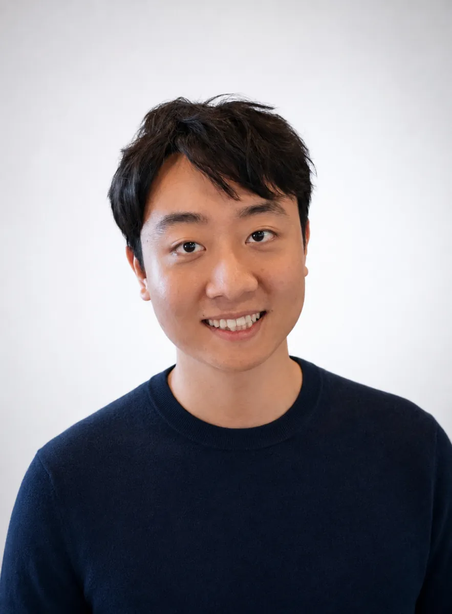 Portrait of Richard Ding